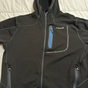 Avalanche Men's Black Jacket with Blue Zipper
